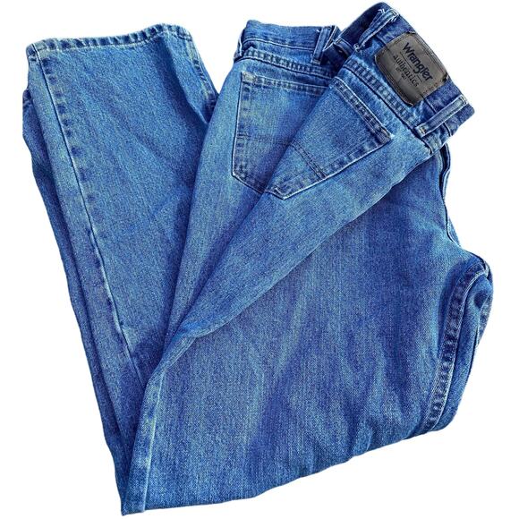 Wrangler Other - VTG Wrangler men 38 x 29 Relaxed Fit Dark Wash Blue Medium Wash Jeans